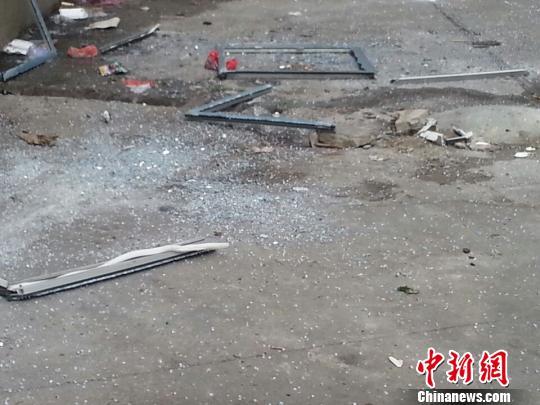 東莞中僑大廈爆炸