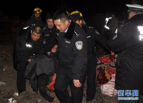 甘肅大客車翻車事故