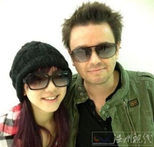 鄧紫棋“父女戀”