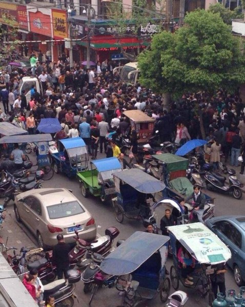 蒼南城管打人視頻