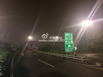 事發地點在南京中山門附件