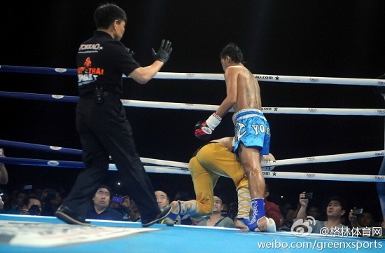 武僧一龍不敵泰國拳王