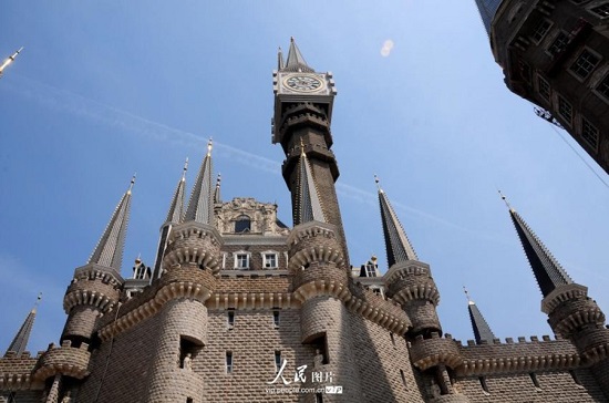 石家莊現(xiàn)魔法學(xué)校 外觀酷似霍格沃茲魔法學(xué)校