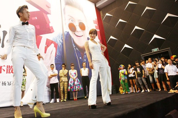 曝柳巖與富商領(lǐng)證 下半年舉行婚禮