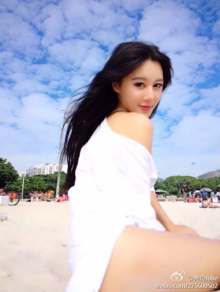 北師校花樊玲曝私照 中國足球寶貝樊玲照片