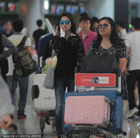 劉亦菲穿蕾絲照片