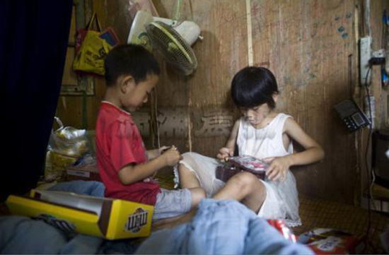 10歲女孩當媽3年