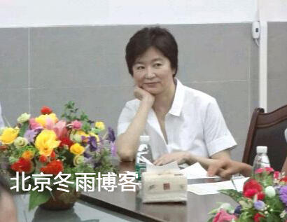 林青霞現身中學做演講