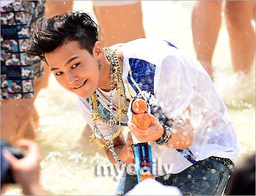 權志龍出車禍未受傷