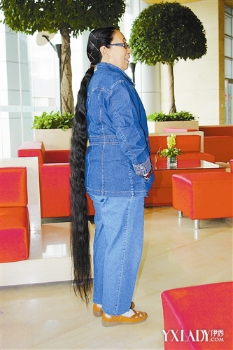 80歲老奶奶捐獻(xiàn)留了40年長發(fā)