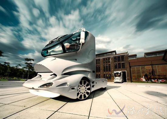 迪拜世界最豪華房車圖片