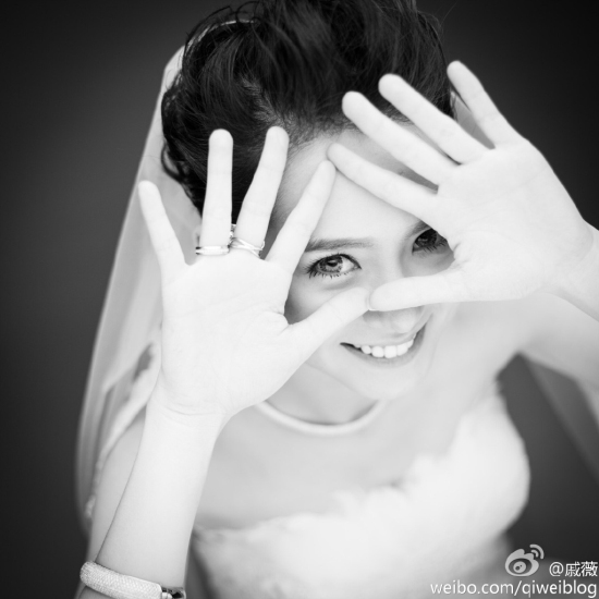 李承鉉戚薇結婚照