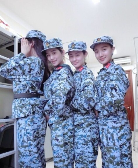 中戲新生軍訓照曝光