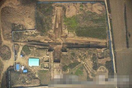 西安財院新校區(qū)挖出秦始皇祖母墓穴