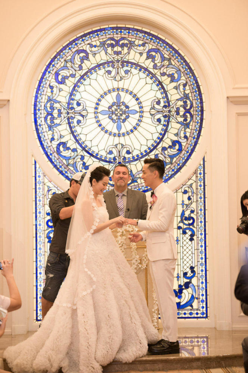 戚薇與李承鉉美國完婚