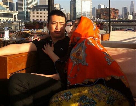 曝劉翔嬌妻與前男友合影