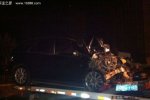 佳木斯車禍 交警開路虎撞奔馳致2人死亡