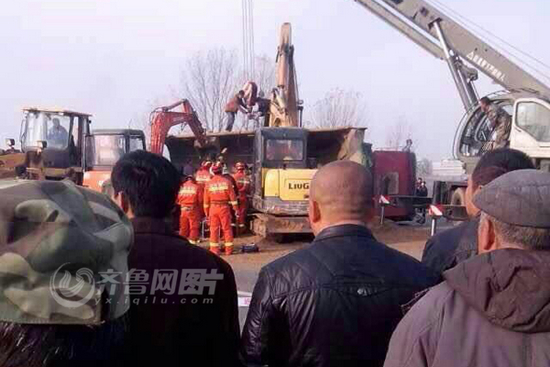 山東蓬萊校車車禍