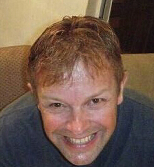 該男子被指虐待中國(guó)養(yǎng)女