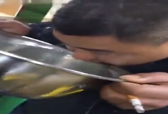 八斤哥喝酒視頻截圖