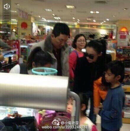 張柏芝和男友孫東海照片