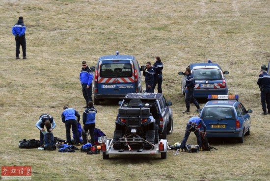 空客A320墜毀地點已經確定,救援人員趕往事故地點。