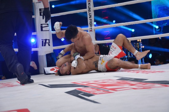 昆侖決mma楊建平