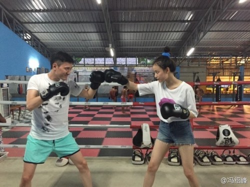 馮紹峰倪妮恩愛(ài)瞬間