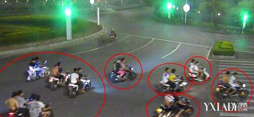 廣東飆車黨持刀槍