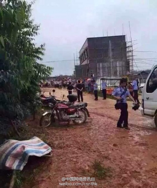 廣西桂平幼兒園校車車禍