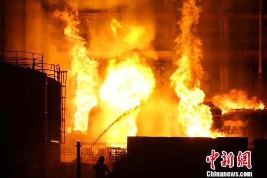 南京化工廠爆炸