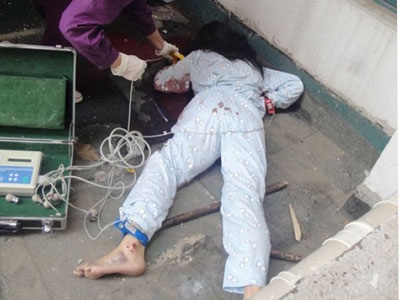 石油大學女生跳樓