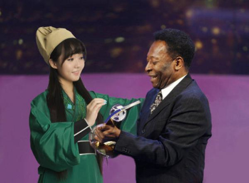 女高考生曬穿越照