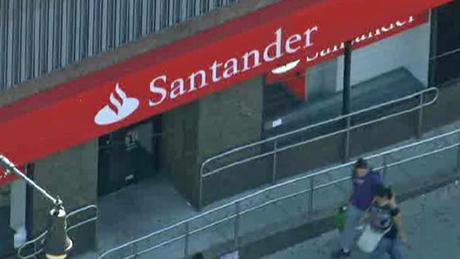 坐輪椅打劫銀行