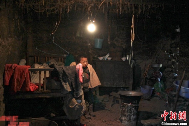 探訪畢節(jié)留守兒童