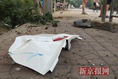 房車發(fā)生車禍