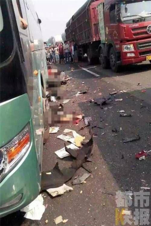 西禹高速8車連撞