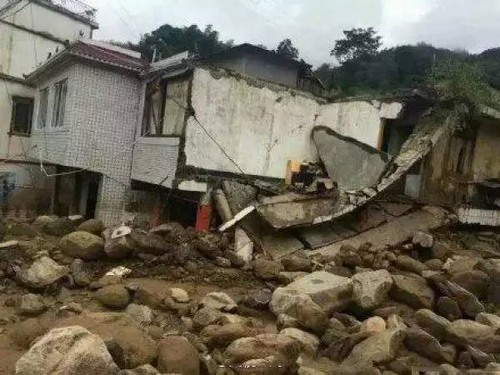 四川省敘永縣暴雨洪災泥石流災害