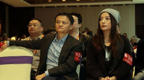 趙薇身家蒸發3億