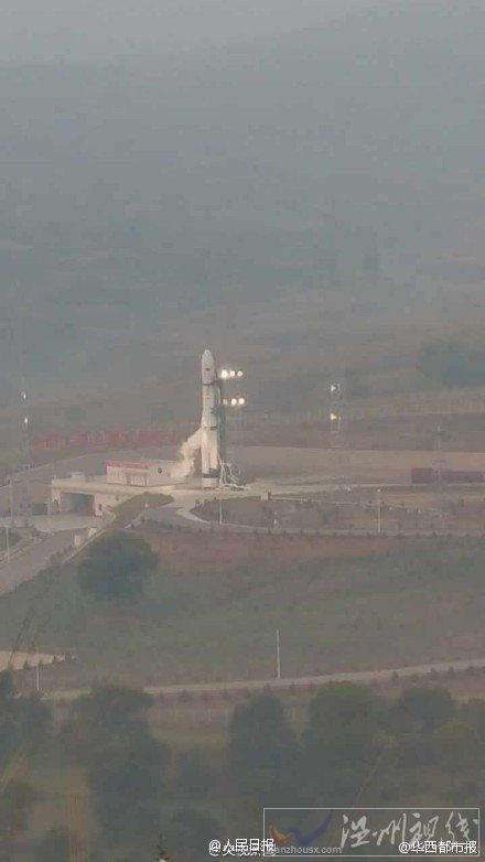 長(zhǎng)征六號(hào)點(diǎn)火瞬間