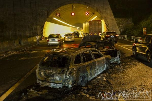 廣河高速車禍現(xiàn)場