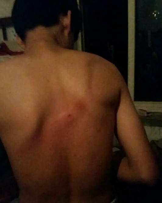 教官打傷高中生