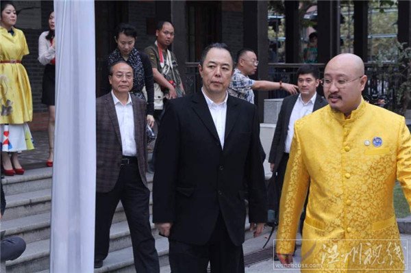 張鐵林現身活動現場