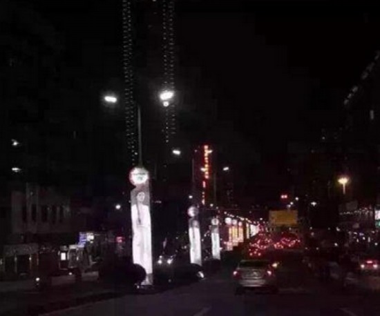 東莞街頭廣告嚇人