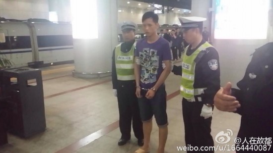 摩托車二環十三郎龐某被刑拘