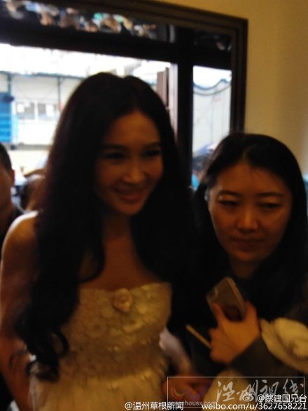 溫碧霞來平陽了