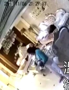 保姆江繼碧被曝虐待嬰兒