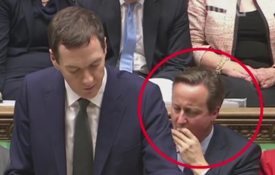 卡梅倫偷吃糖果