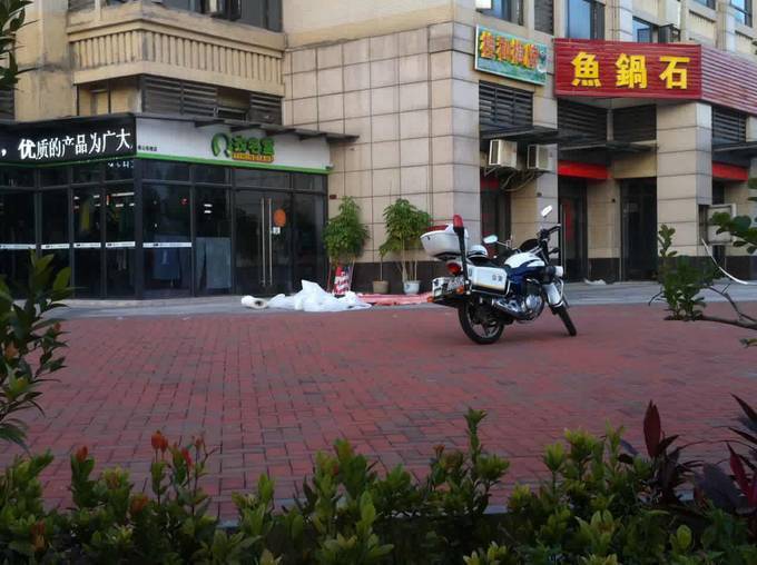 女子攜女童墜亡