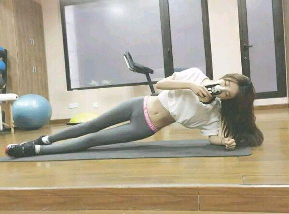 網友曬健身照吸睛